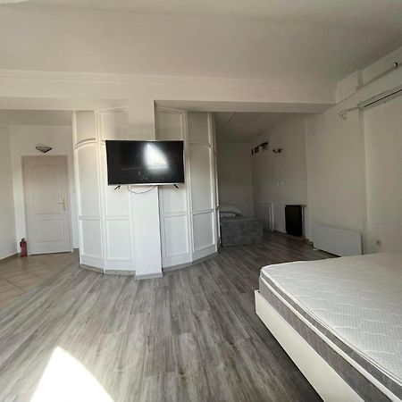 Sunny House Apartman Szeged Exterior foto